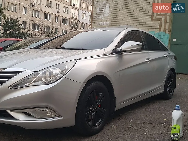 Hyundai Sonata