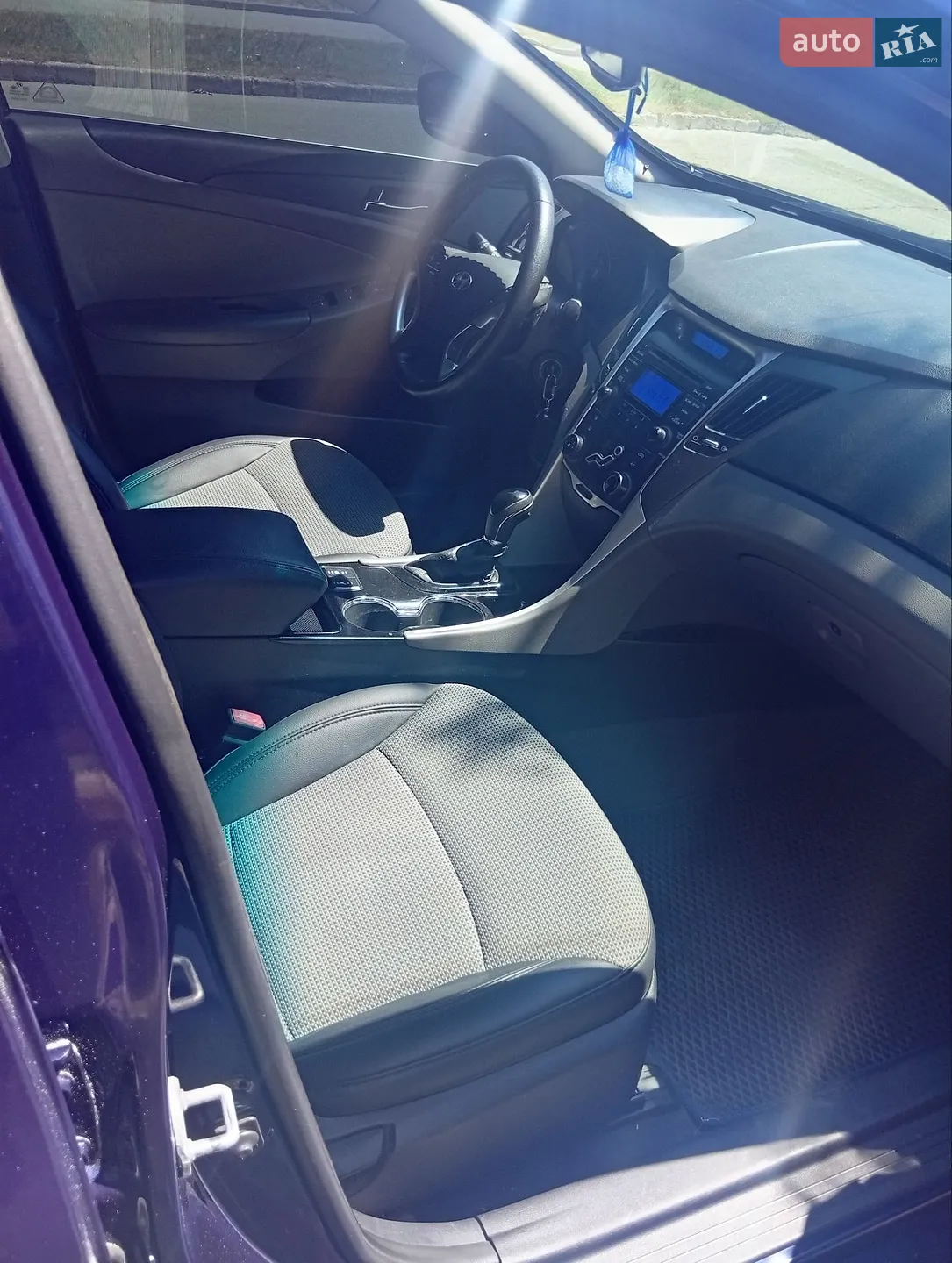 2013 Hyundai Sonata - мініатюра 11