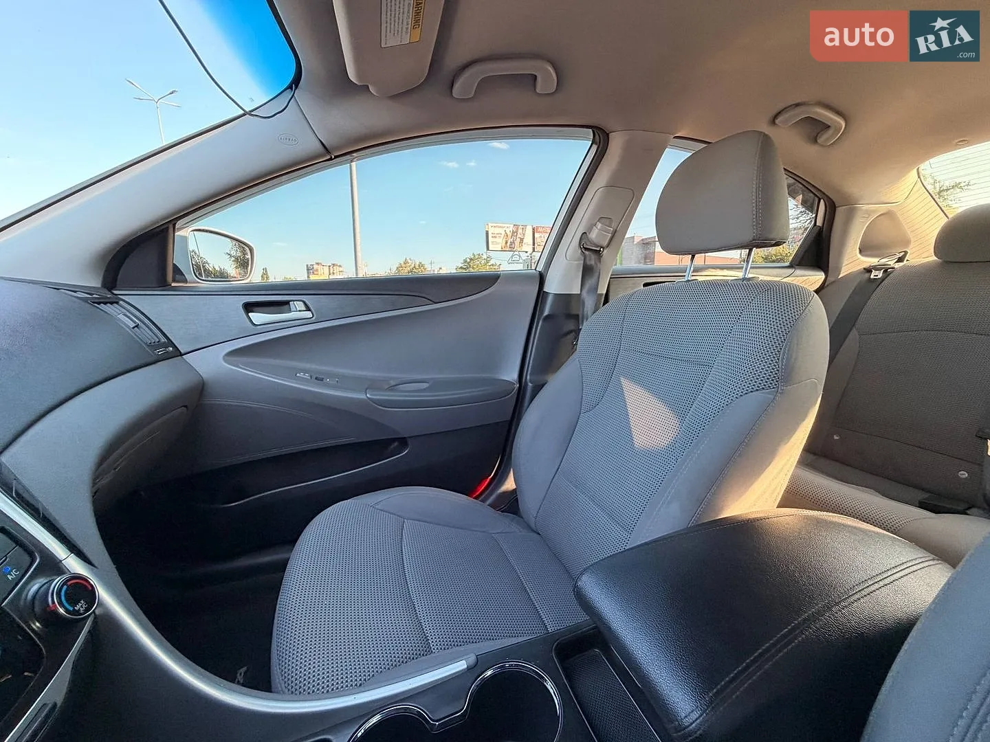 2013 Hyundai Sonata - мініатюра 69