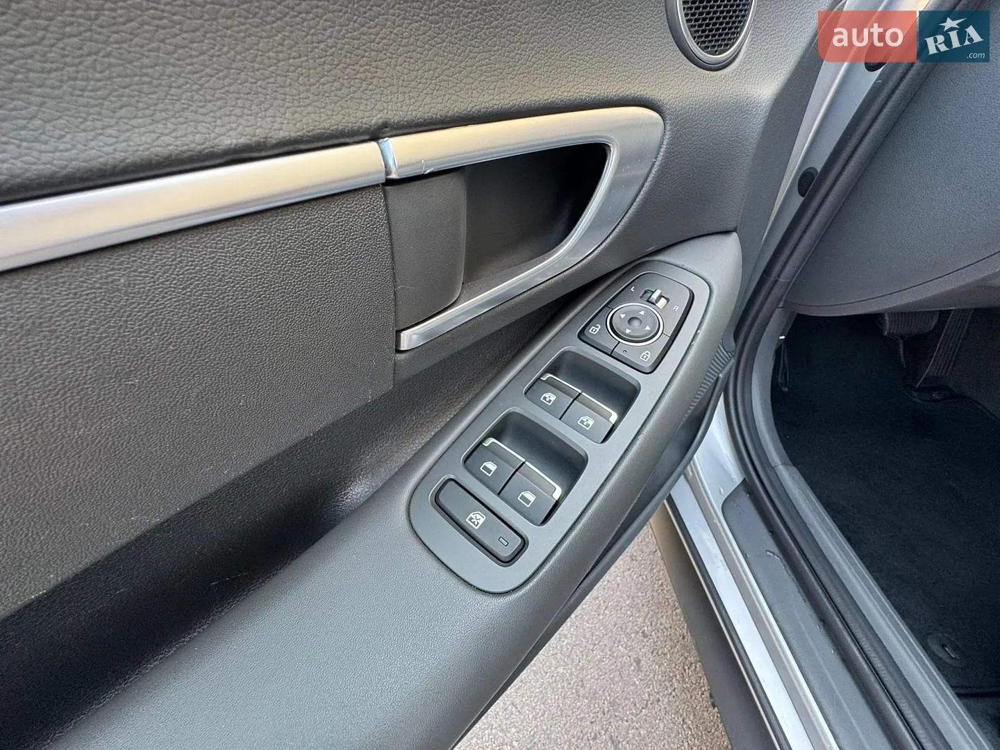 2021 Hyundai Sonata - мініатюра 17