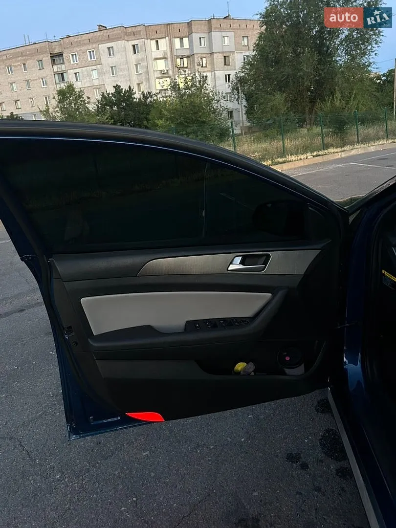2016 Hyundai Sonata - мініатюра 14