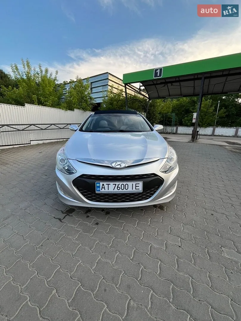 2011 Hyundai Sonata - мініатюра 11