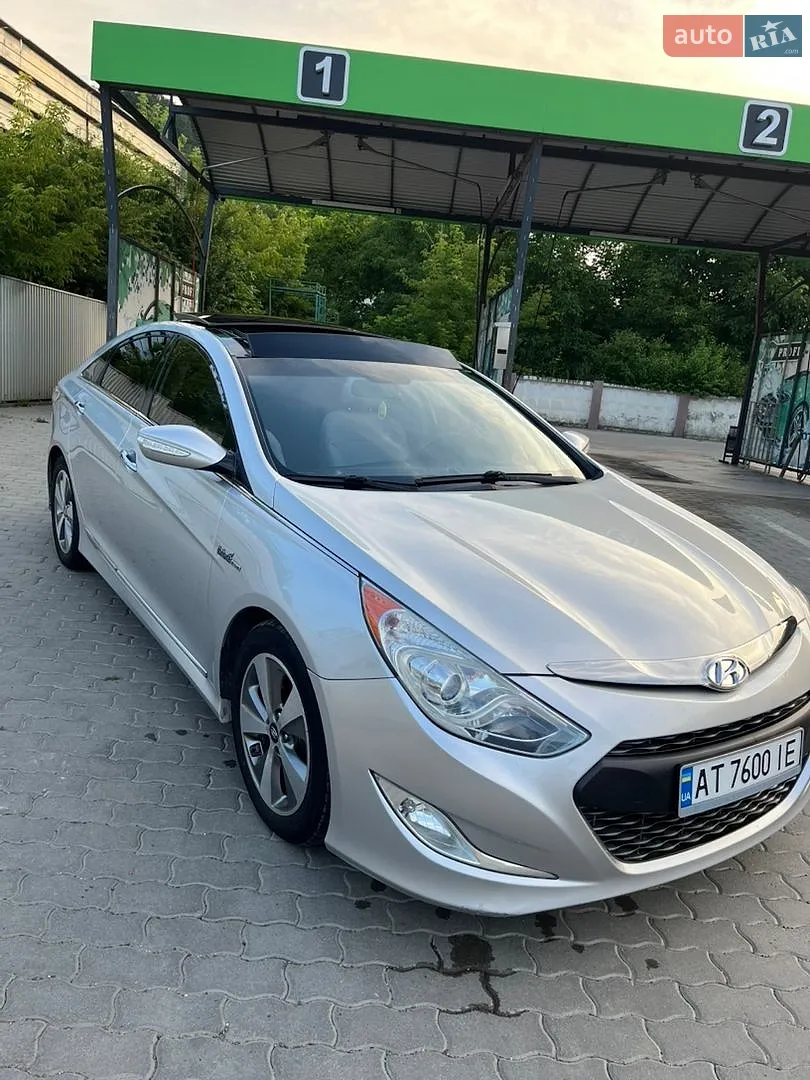 2011 Hyundai Sonata - мініатюра 2