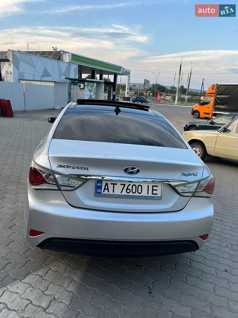 2011 Hyundai Sonata - мініатюра 7