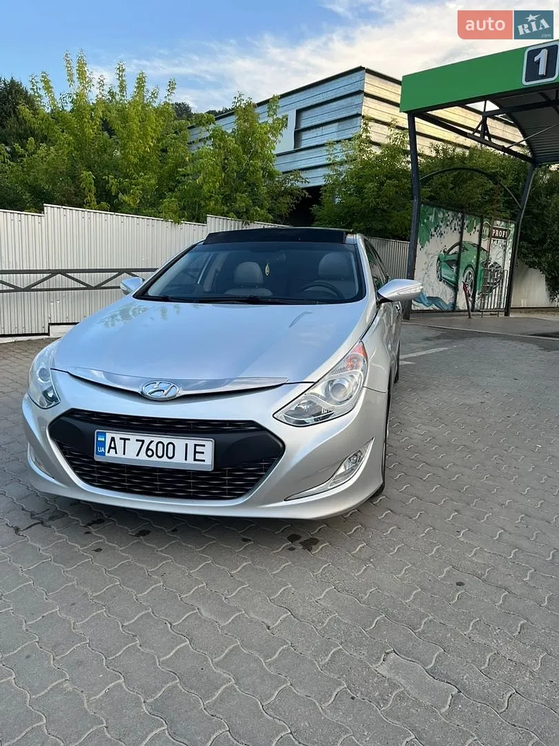 2011 Hyundai Sonata - мініатюра 12