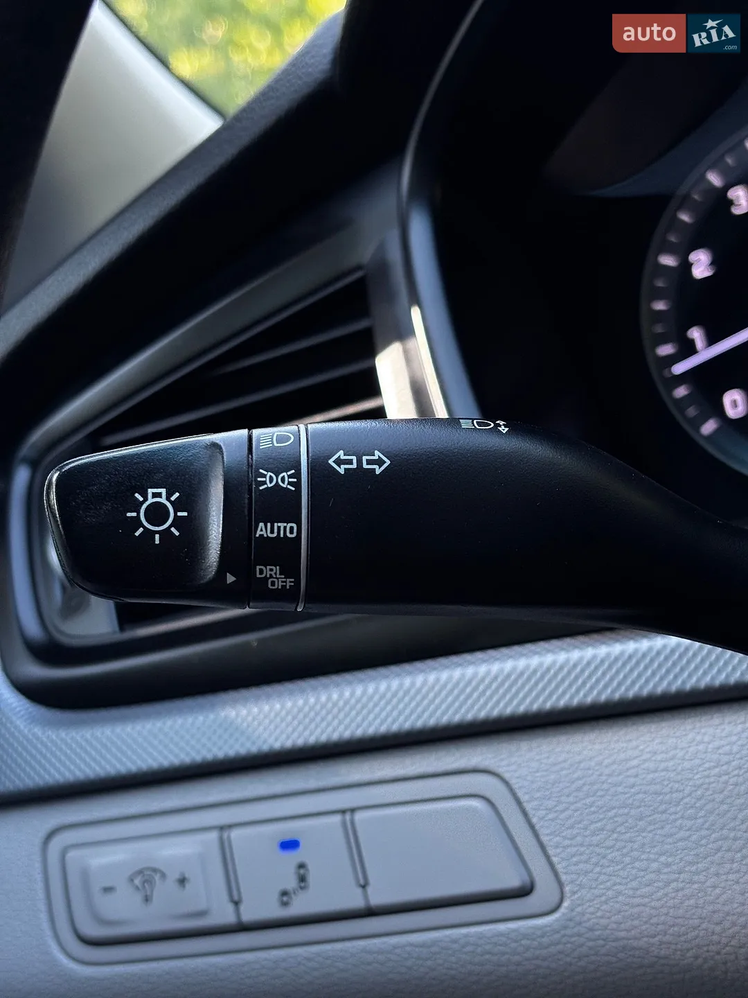 2018 Hyundai Sonata - мініатюра 27