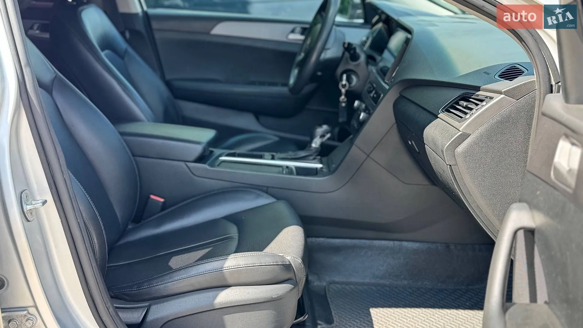 2015 Hyundai Sonata - мініатюра 22