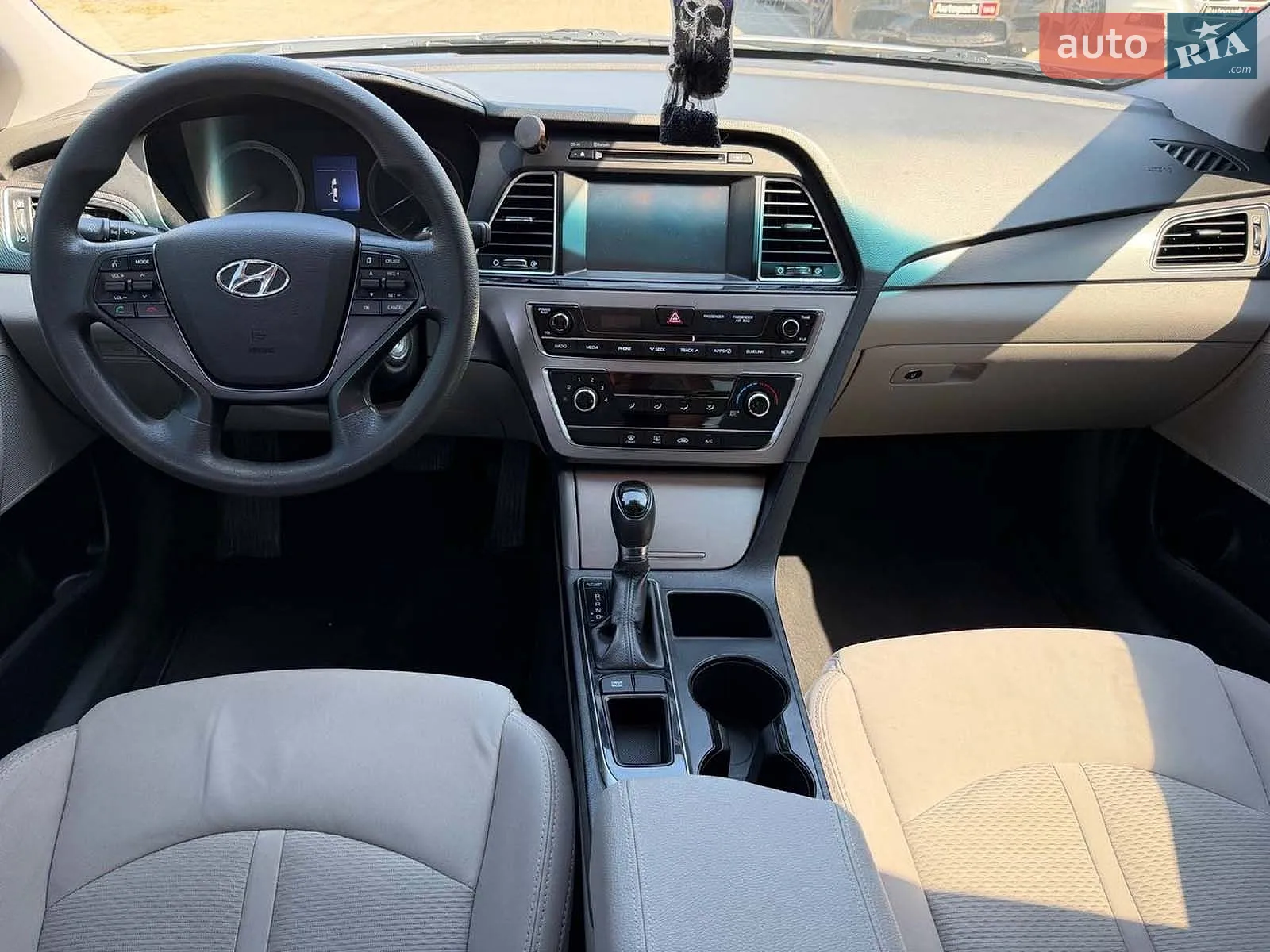 2015 Hyundai Sonata - мініатюра 14