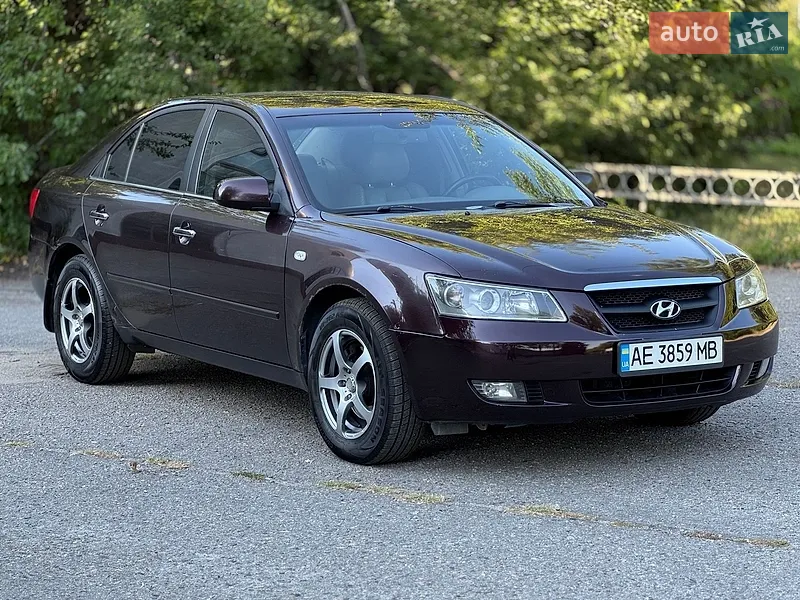 Hyundai Sonata