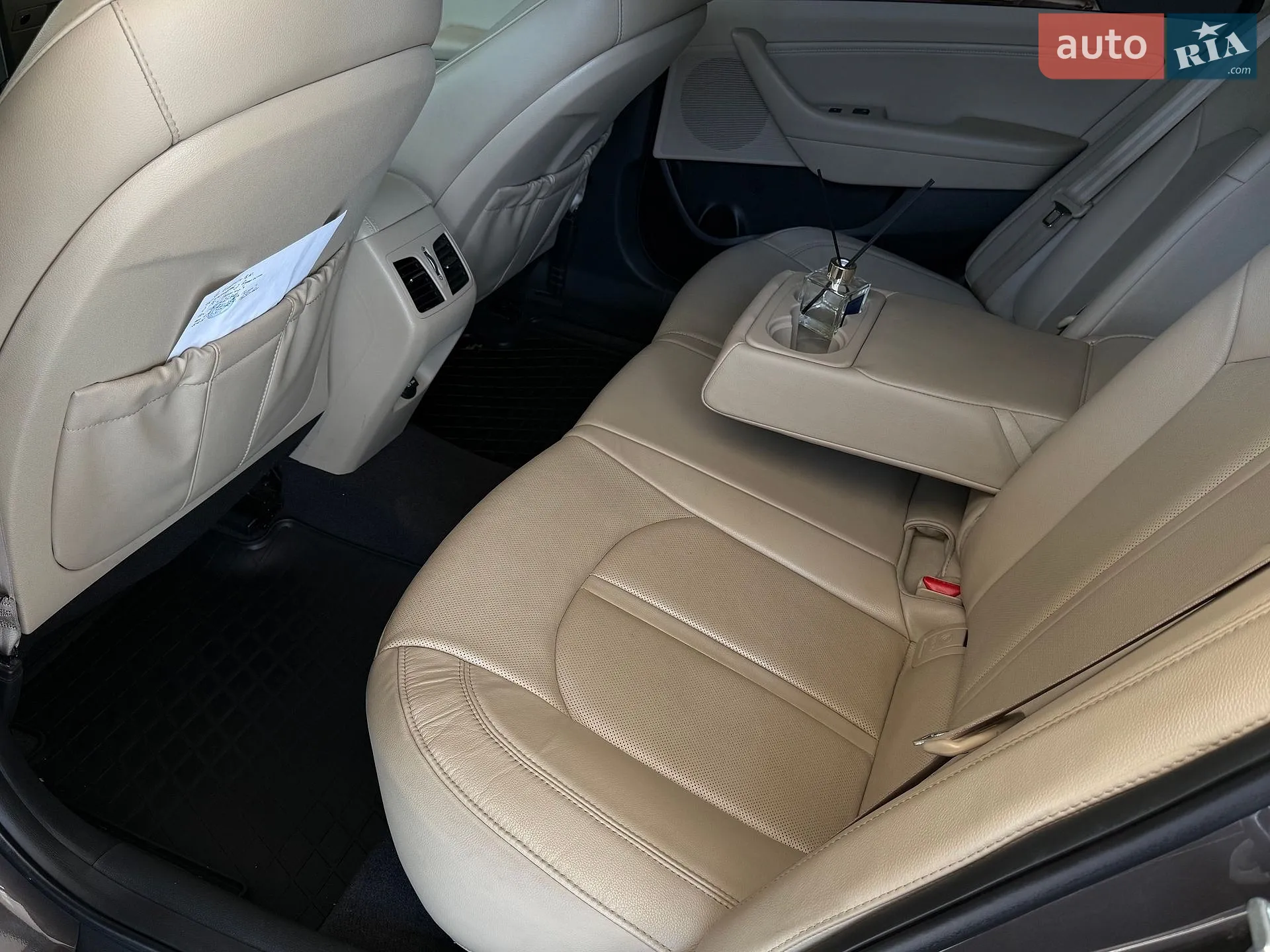 2016 Hyundai Sonata - мініатюра 8