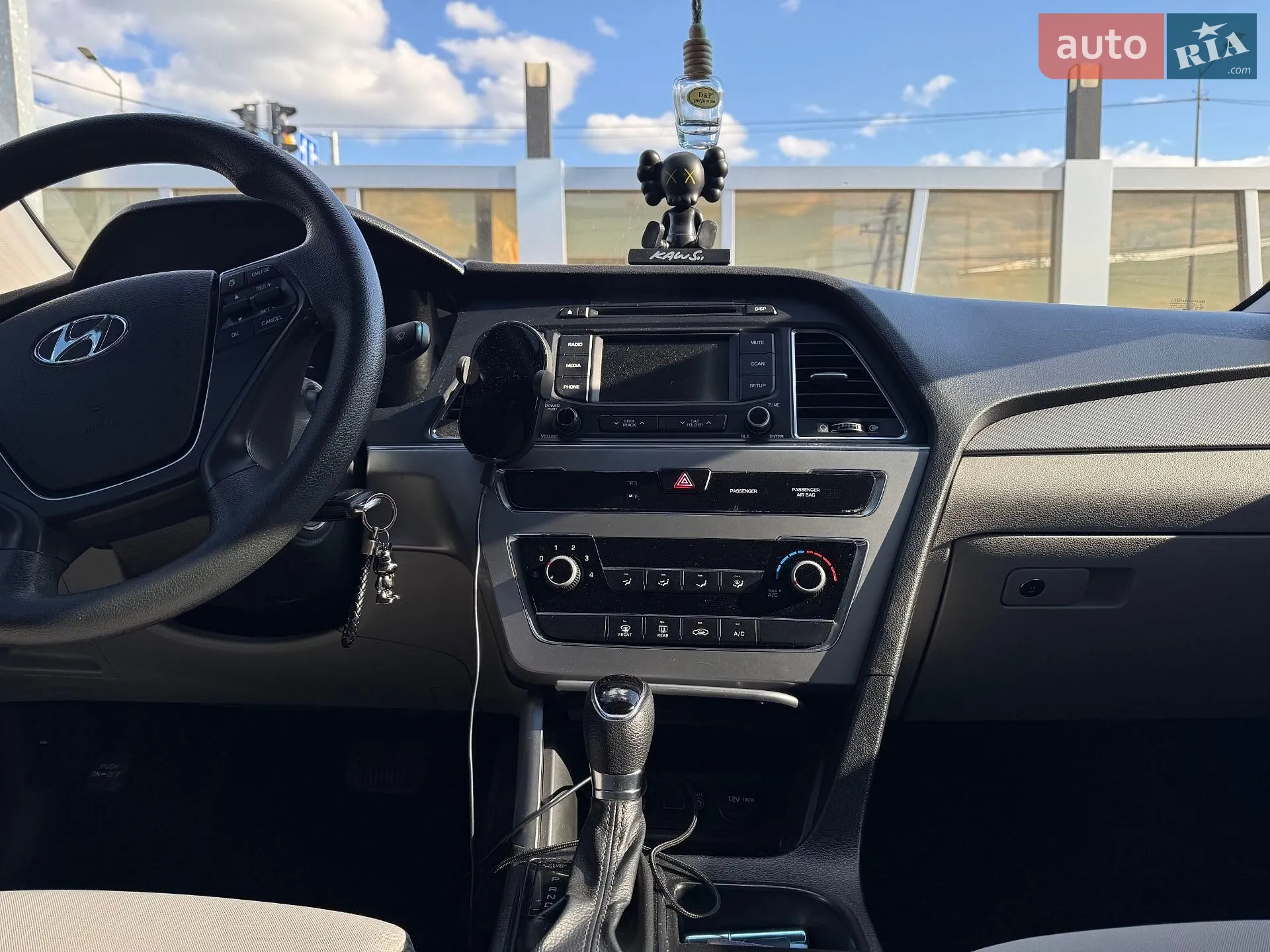 2016 Hyundai Sonata - мініатюра 8