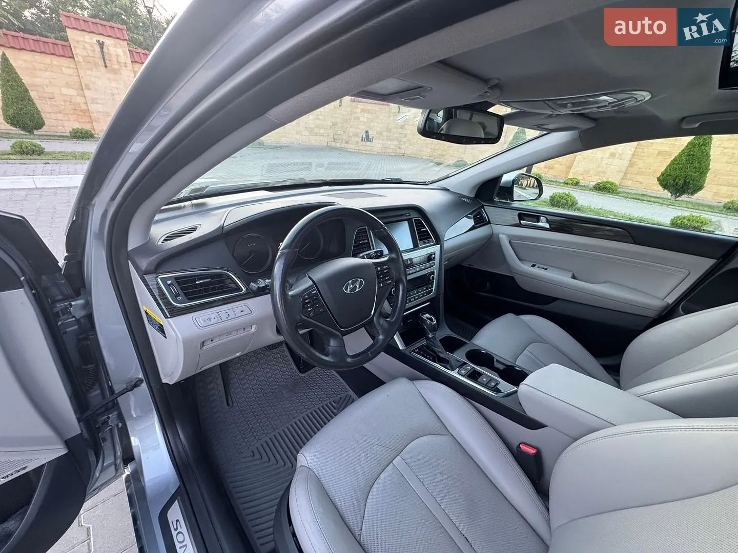 2015 Hyundai Sonata - мініатюра 30