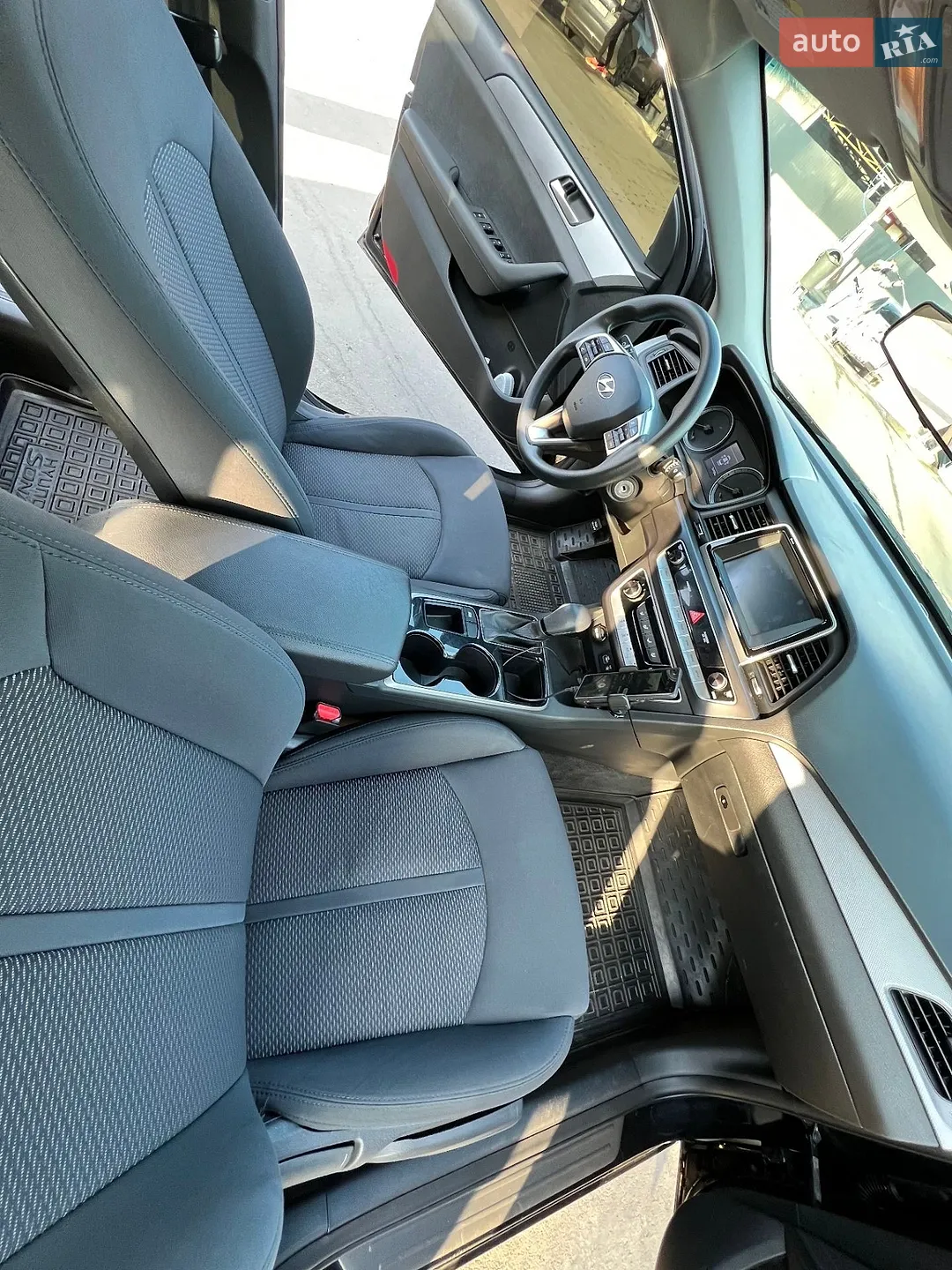 2017 Hyundai Sonata - мініатюра 20
