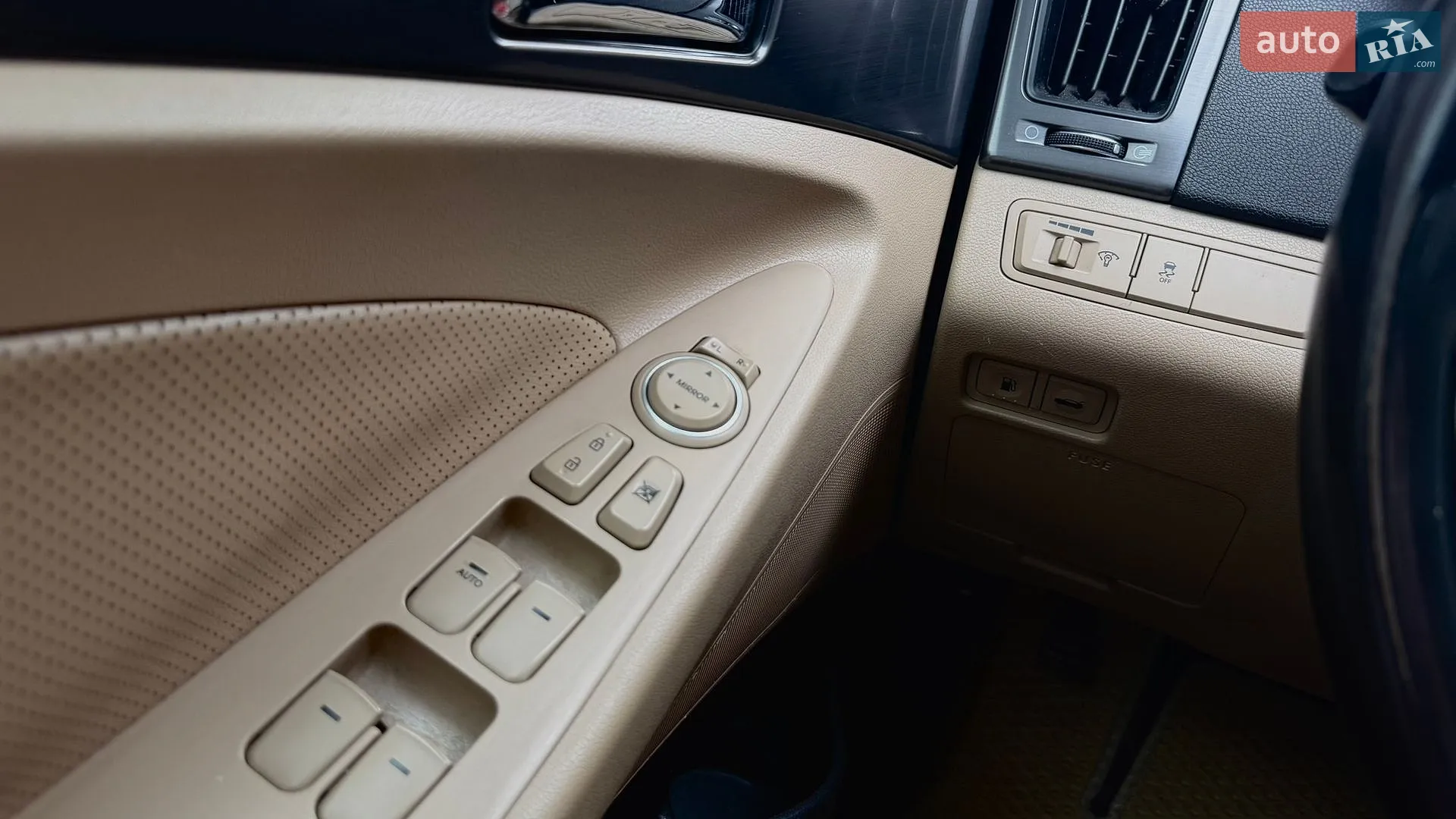 2014 Hyundai Sonata - мініатюра 15