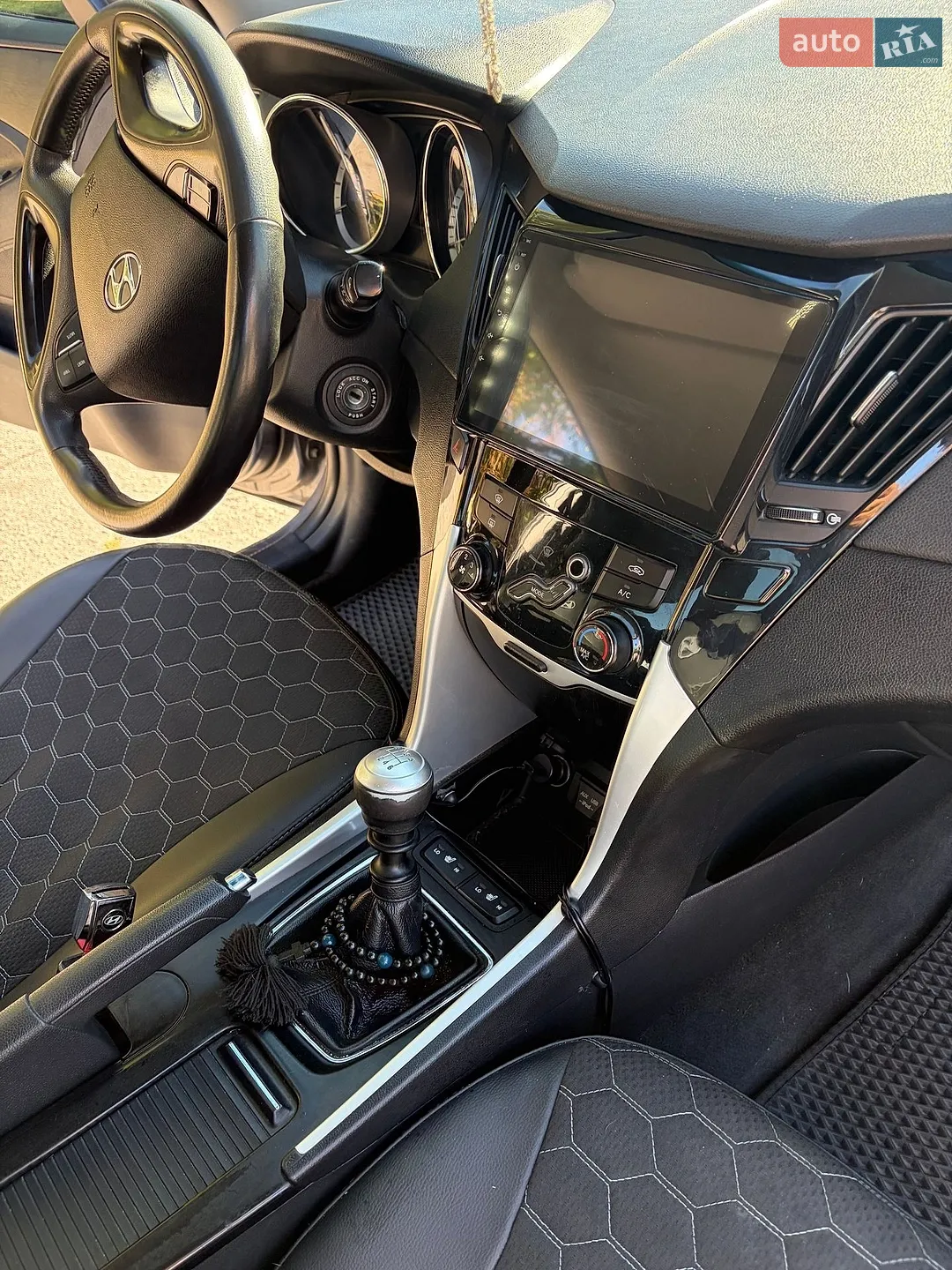 2010 Hyundai Sonata - мініатюра 28