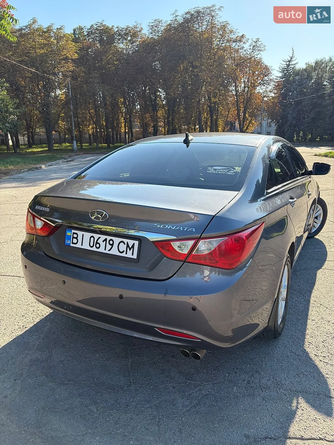 2010 Hyundai Sonata - мініатюра 13
