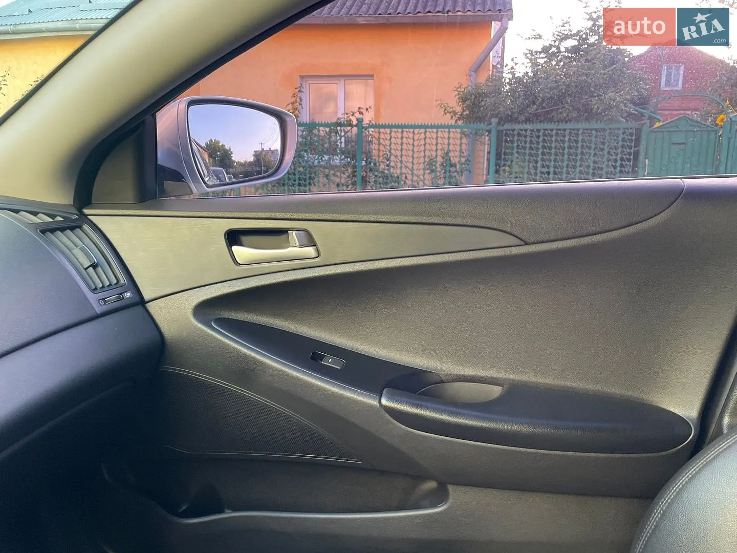 2015 Hyundai Sonata - мініатюра 17