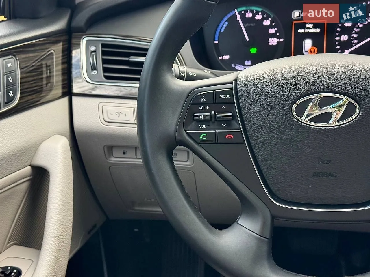2015 Hyundai Sonata - мініатюра 39