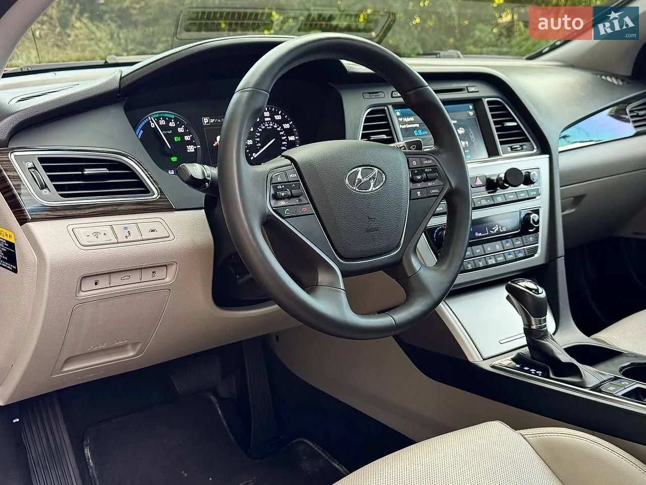 2015 Hyundai Sonata - мініатюра 30