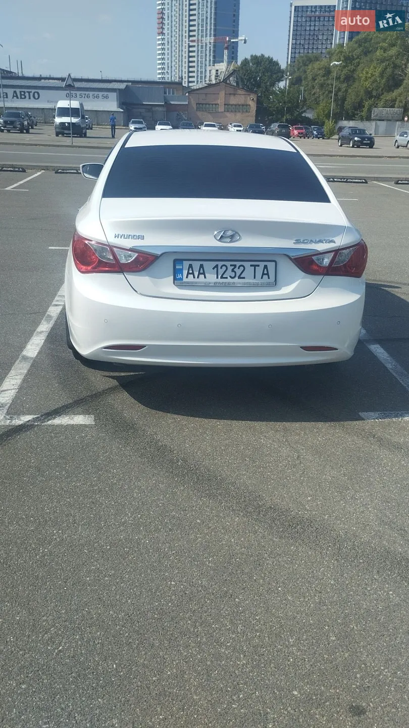2012 Hyundai Sonata - мініатюра 16