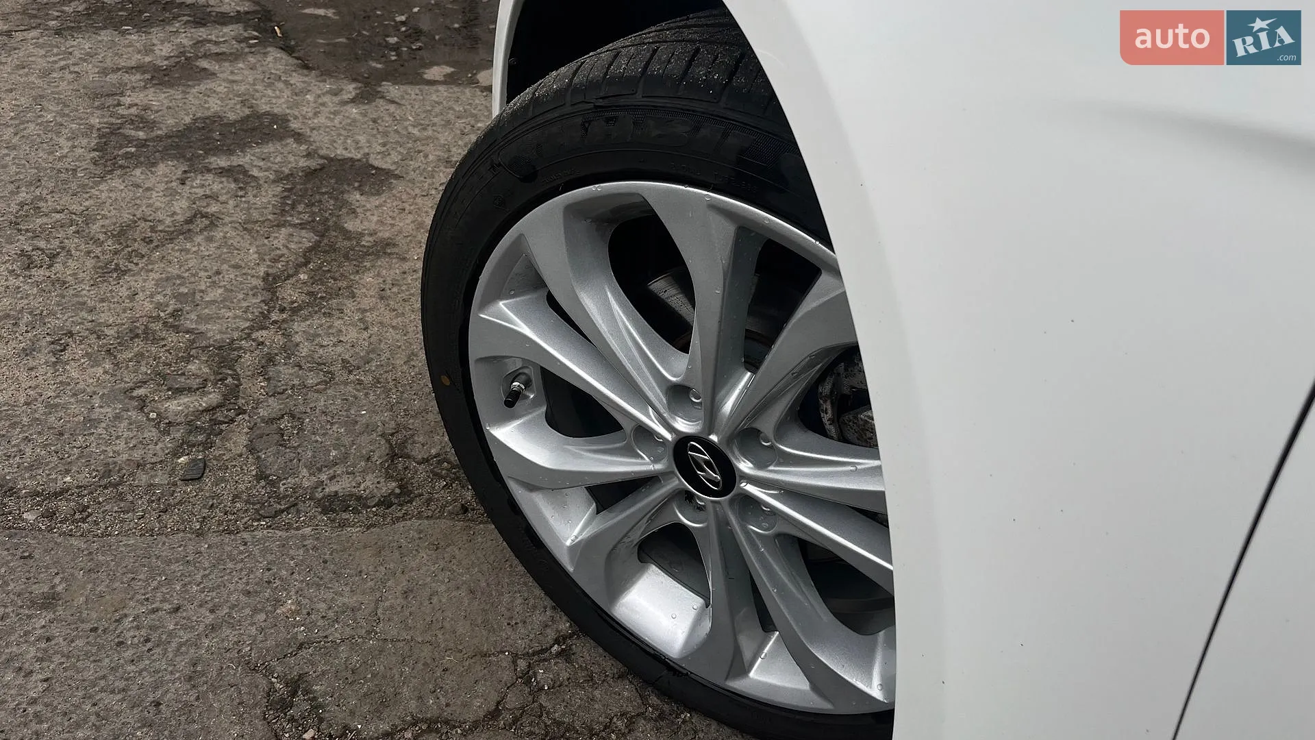 2013 Hyundai Sonata - мініатюра 18