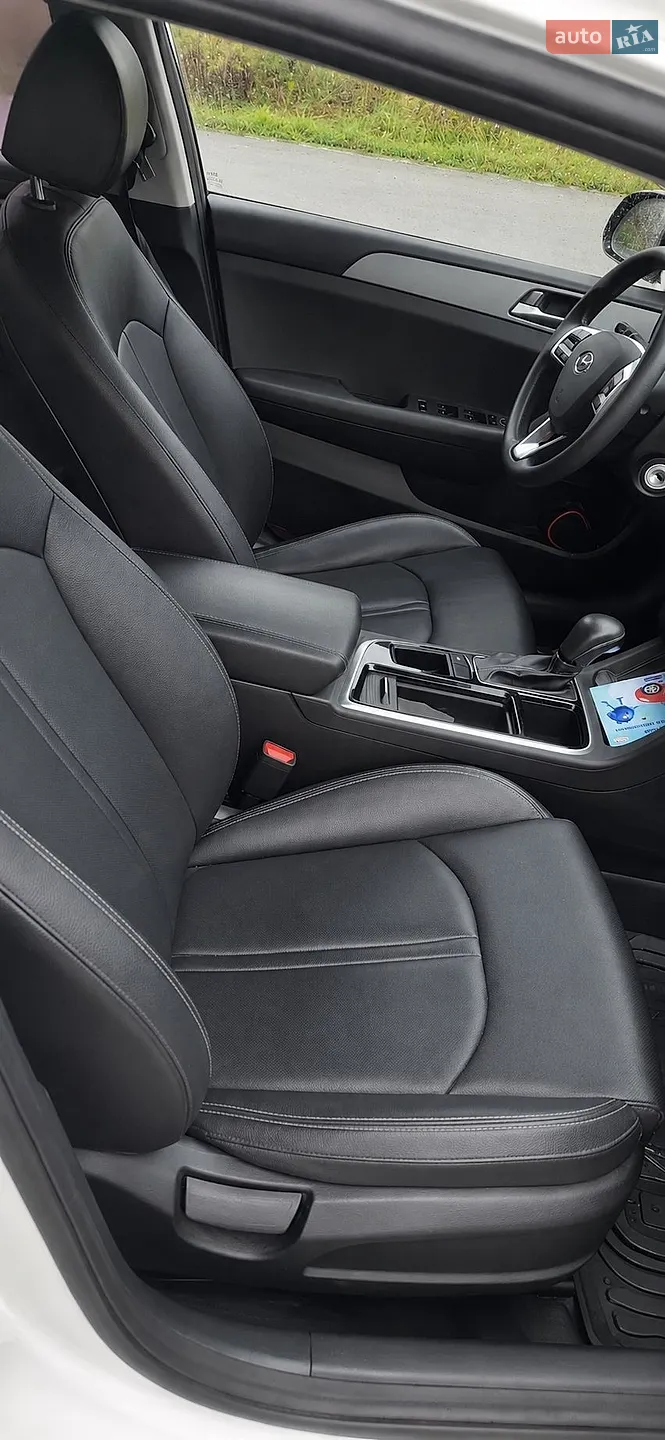 2019 Hyundai Sonata - мініатюра 19