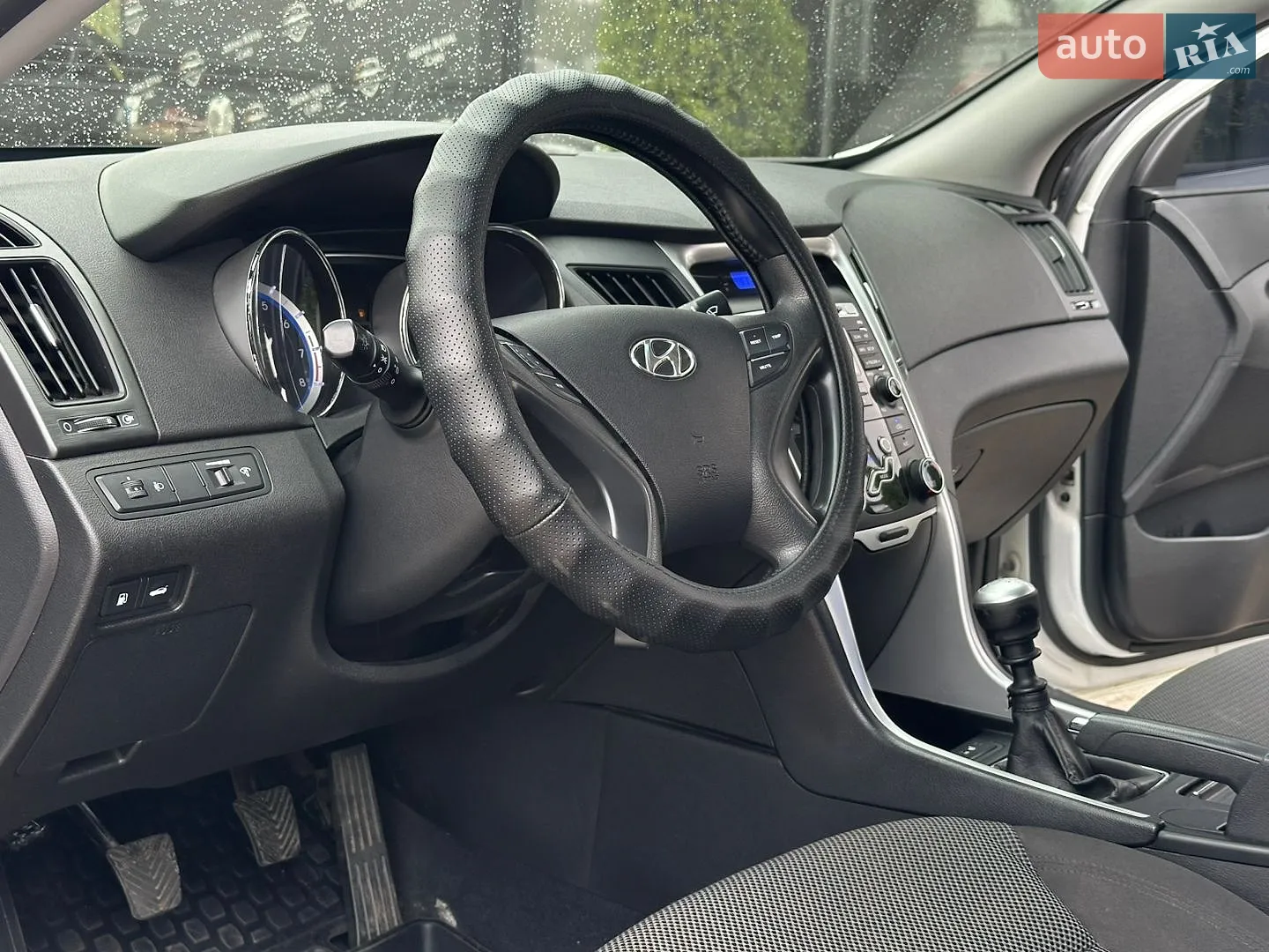 2011 Hyundai Sonata - мініатюра 14