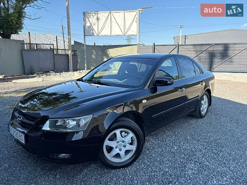 Hyundai Sonata