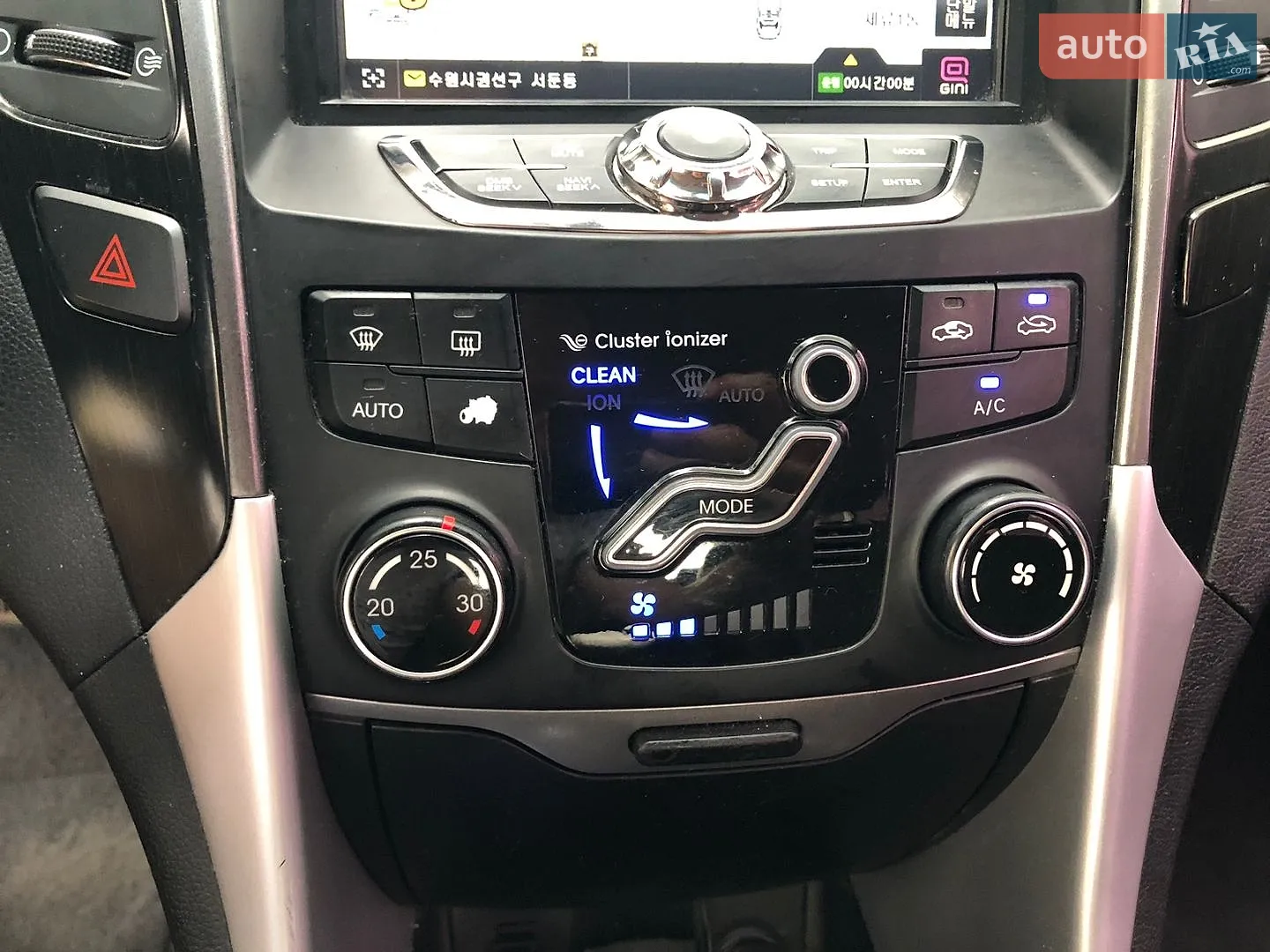 2012 Hyundai Sonata - мініатюра 20