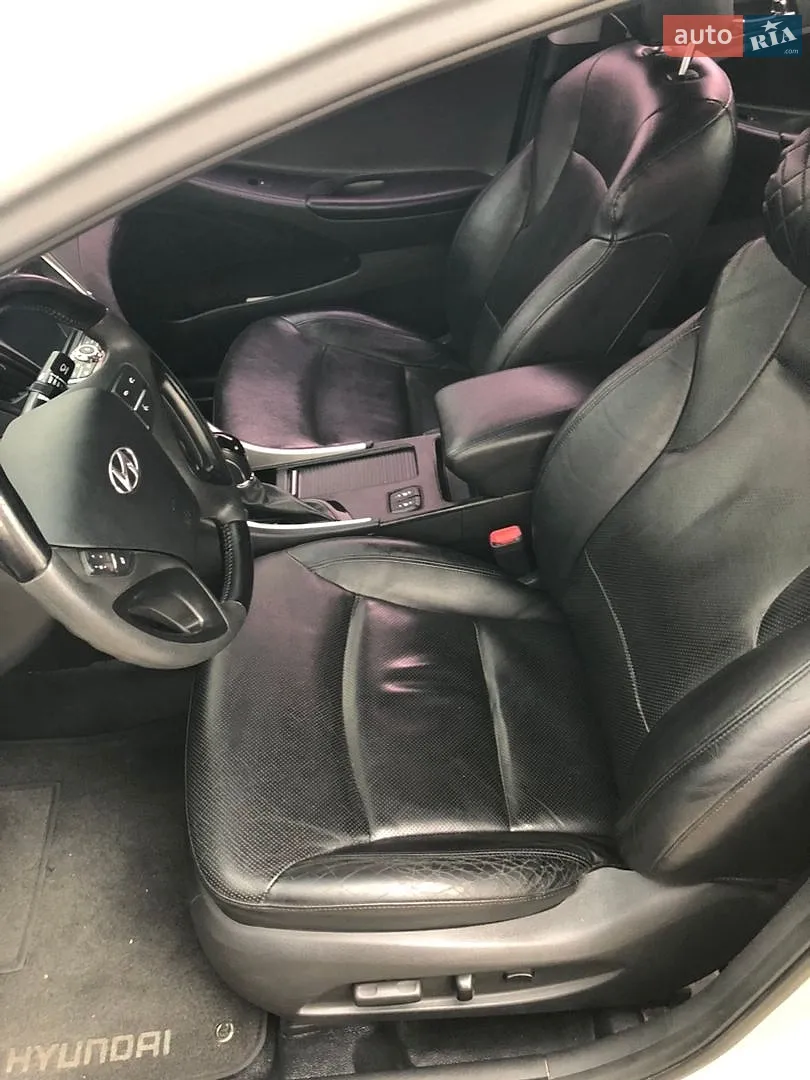 2012 Hyundai Sonata - мініатюра 26