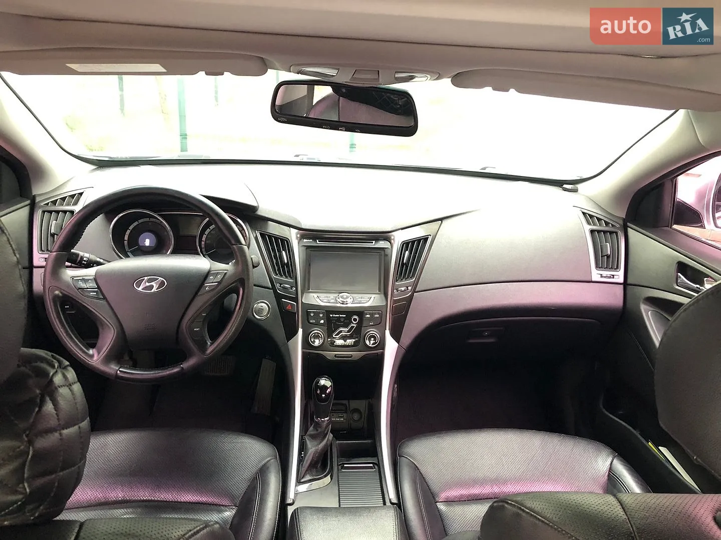 2012 Hyundai Sonata - мініатюра 24