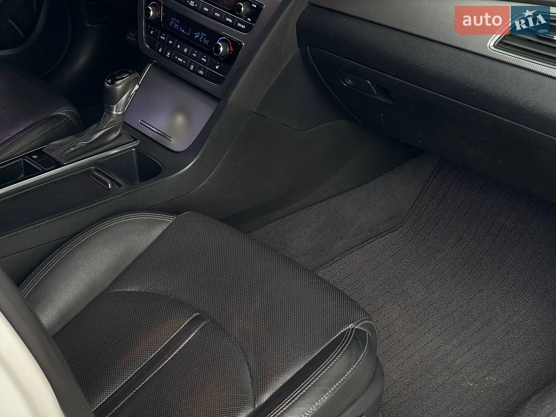 2015 Hyundai Sonata - мініатюра 35
