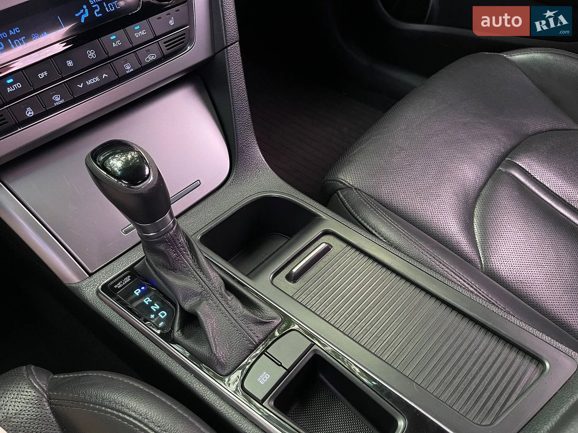 2015 Hyundai Sonata - мініатюра 55