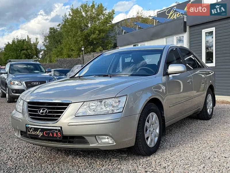 Hyundai Sonata