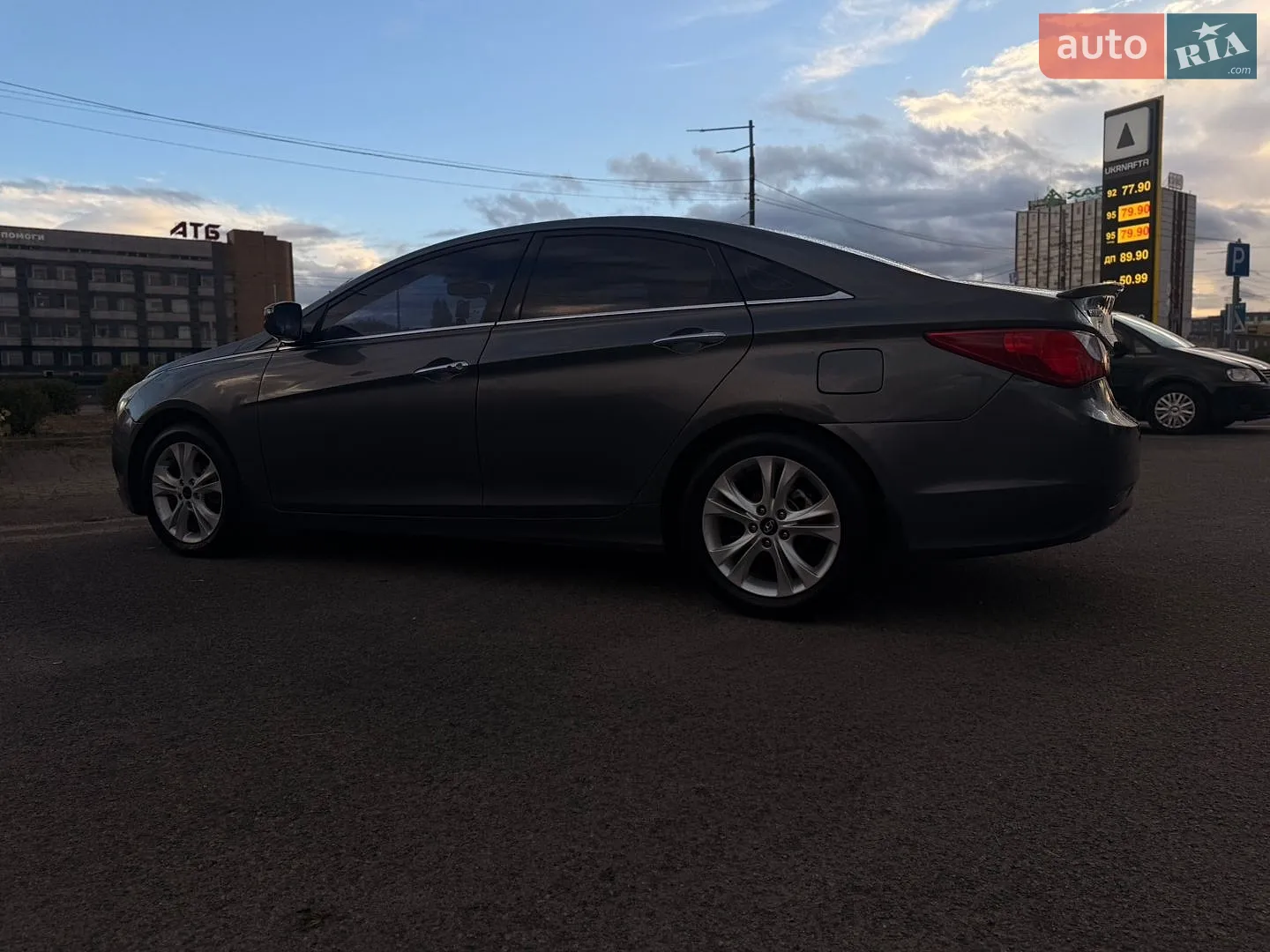 2010 Hyundai Sonata - мініатюра 4