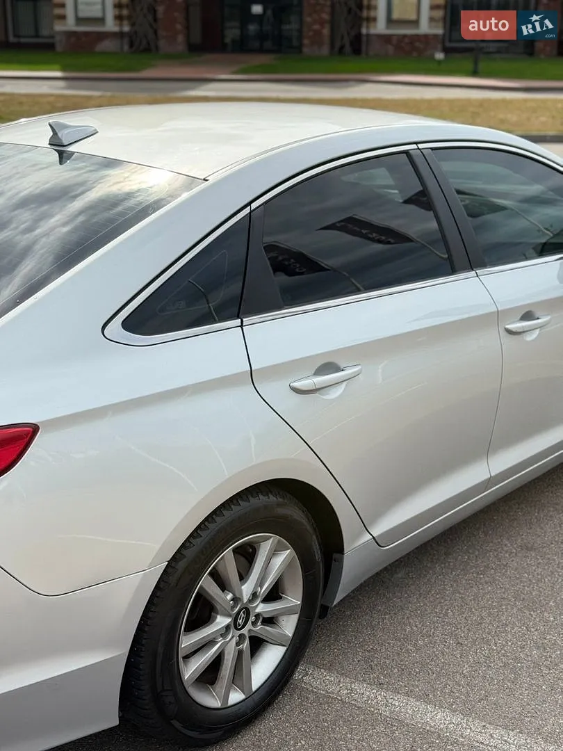2015 Hyundai Sonata - мініатюра 15