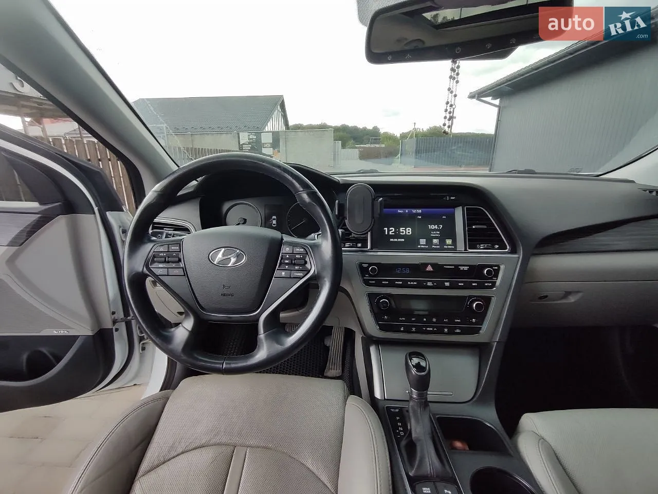 2014 Hyundai Sonata - мініатюра 16