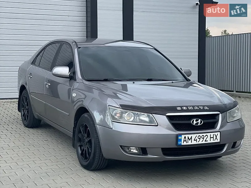 Hyundai Sonata