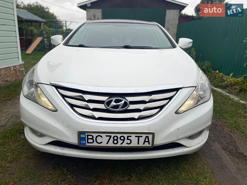 Hyundai Sonata 2010