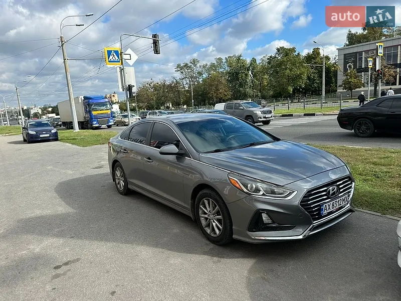 Hyundai Sonata