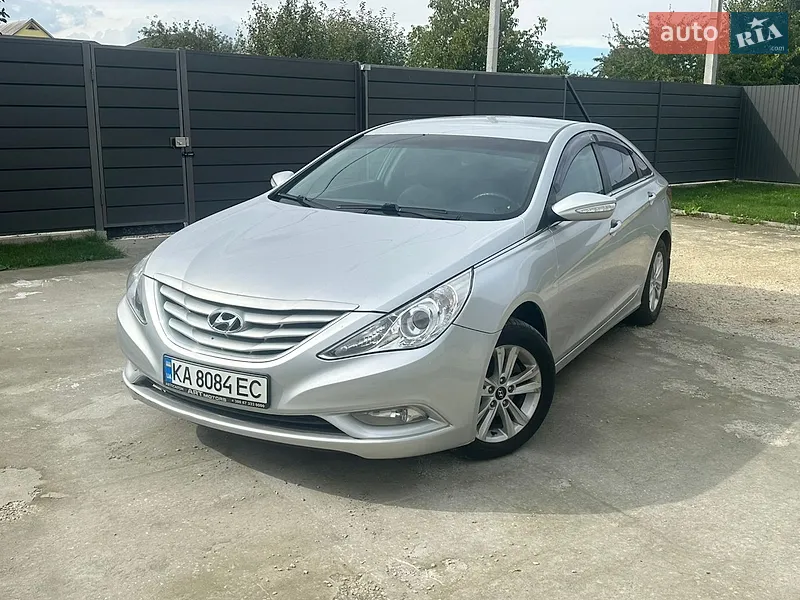 Hyundai Sonata 2010