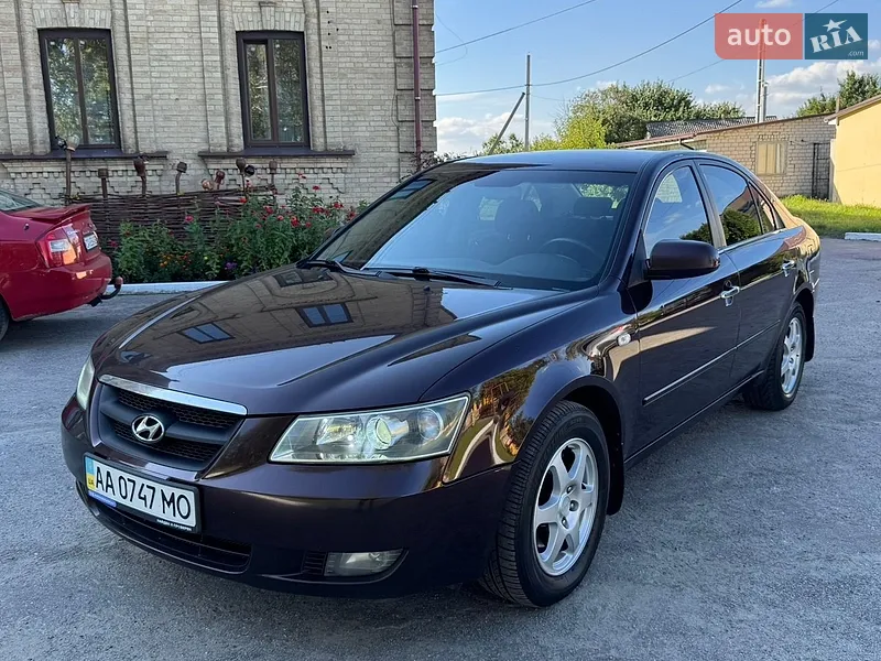 Hyundai Sonata