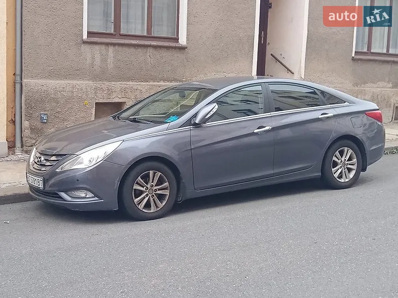 Hyundai Sonata