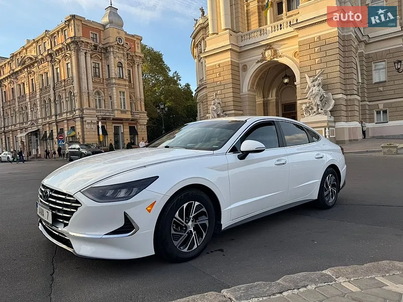 Hyundai Sonata