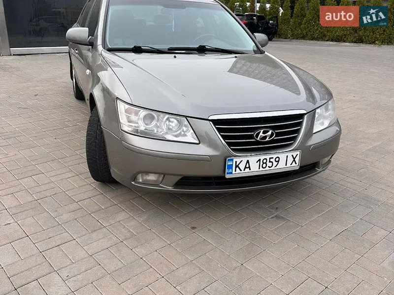 Hyundai Sonata