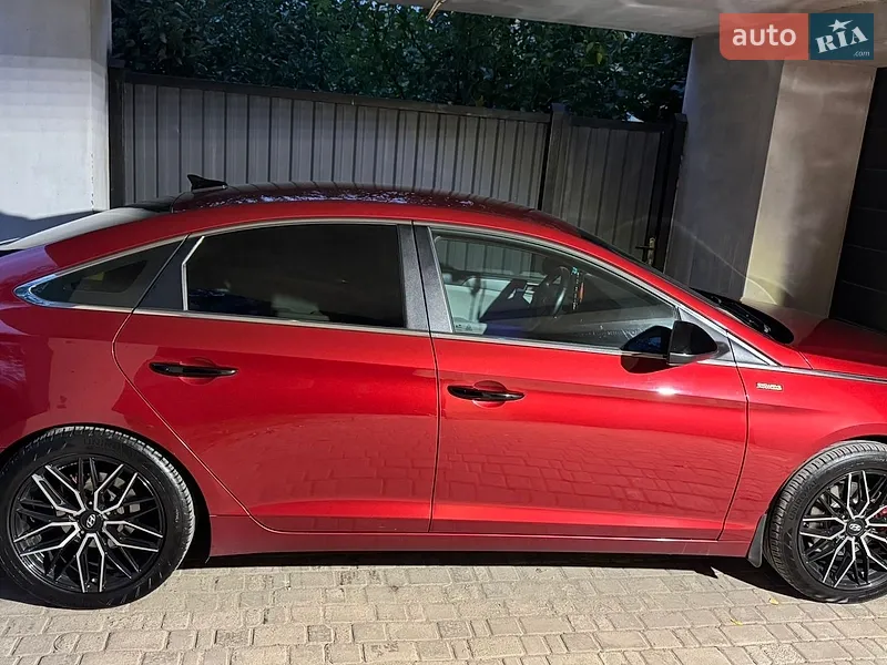 Hyundai Sonata