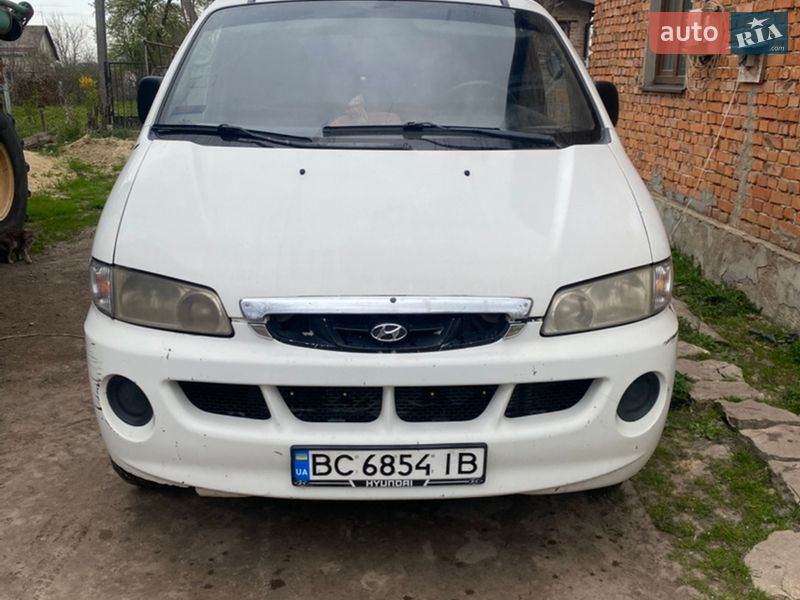 Hyundai Starex 2001