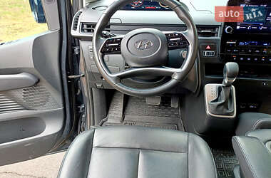 Мінівен Hyundai Staria 2022 в 