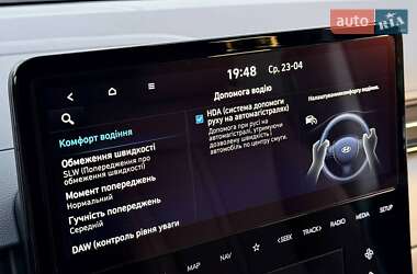 Минивэн Hyundai Staria 2025 в 
