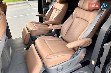 Минивэн Hyundai Staria 2025 в 